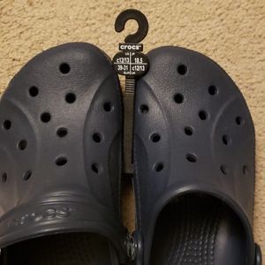 Toddler crocs